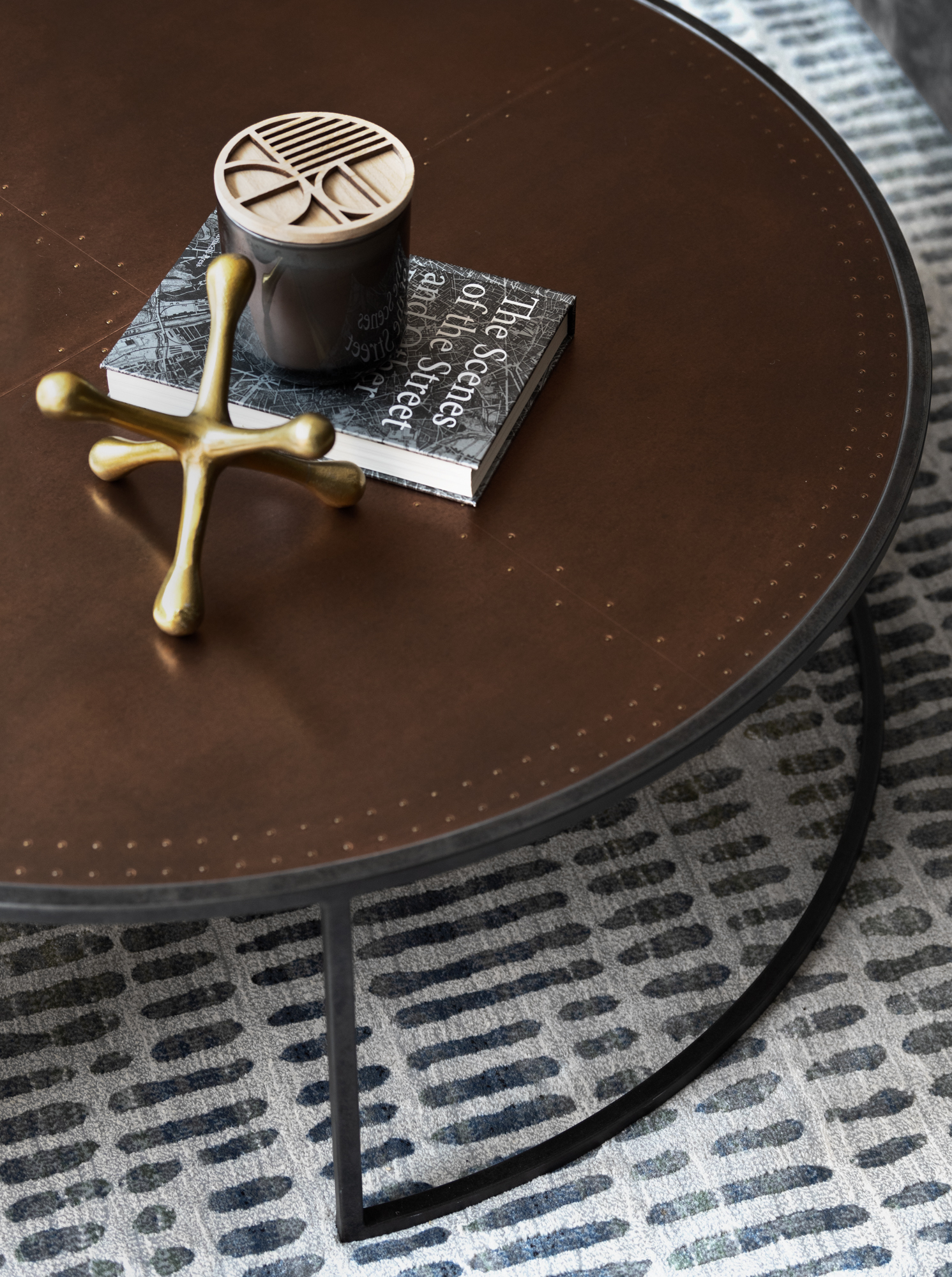brass and black metal coffee table