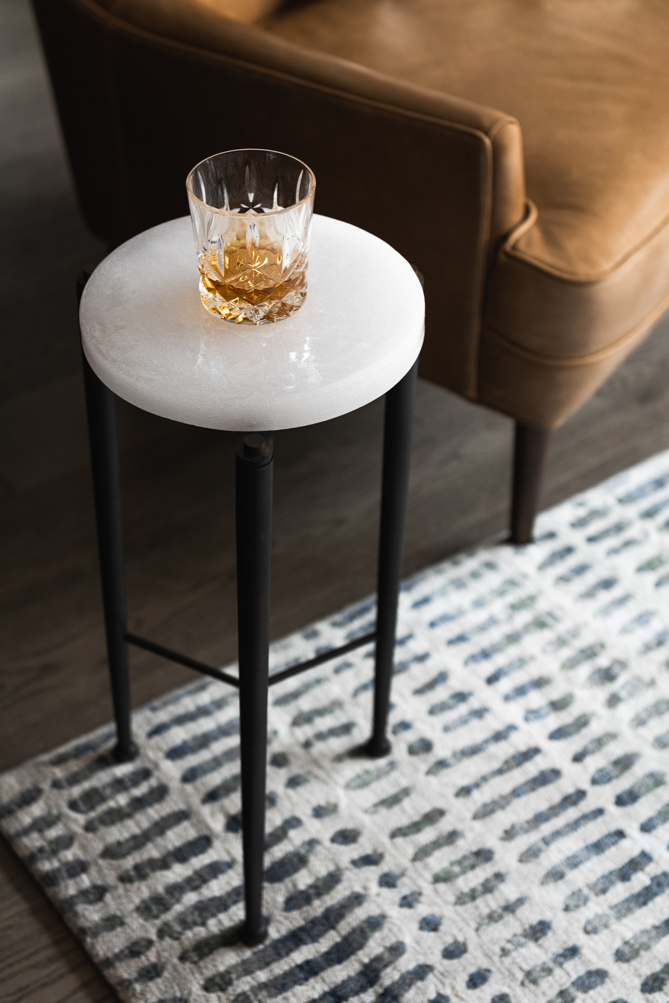 drinks table marble top